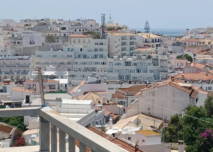 Apart Sea And Old Town Views